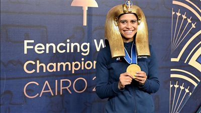 يسورا ثيبوس تحصد ذهبية منافسات فردي السيدات لسيف المبارزة ببطولة العالم للسلاح