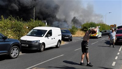 بريطانيا تحترق.. تقلبات مناخية غير مسبوقة وإعلان حالة الاستنفار القصوي| فيديو