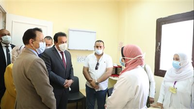 الصحة: نبحث تخصيص قطعة أرض لبناء مستشفى جديد بمدينة السادات