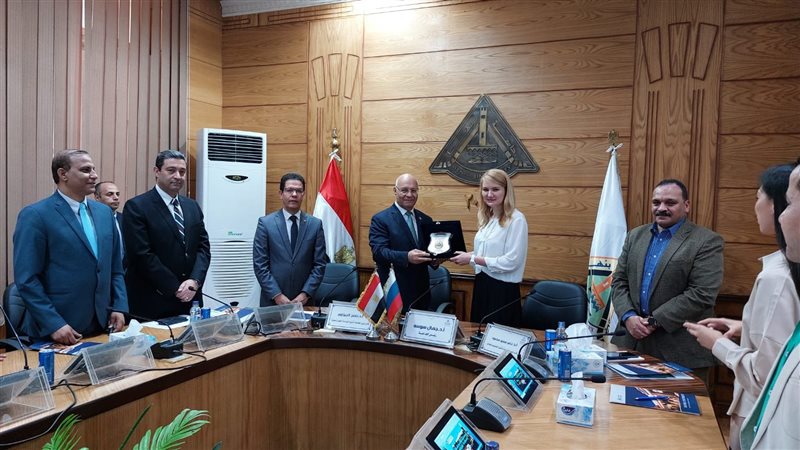 جامعة بنها تتعاون