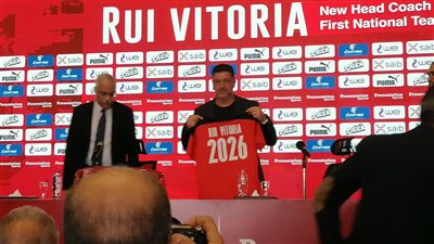 حسن شحاتة ينجو من فخ اتحاد الكرة في مؤتمر روي فيتوريا