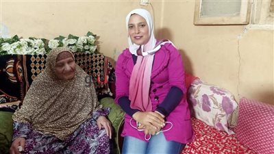 الدقهلية تودع أكبر محفظة للقرآن الكريم.. الشيخة روحية سخرت حياتها لتعليم الكبار والصغار.. فقدت بصرها ووهبت حياتها لكتاب الله