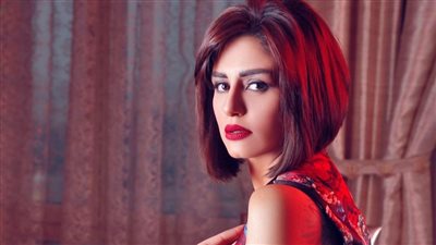 منة فضالي تكشف تعرض والدتها لوعكة صحية مفاجئة