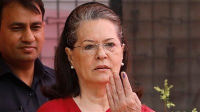 الهند.. التحقيق مع سونيا غاندي حول اتهامات غسل الأموال