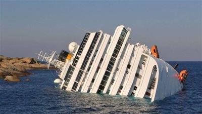 العثور على 9 جثث ضحايا غرق عبارة قبالة ساحل إحدى جزر إندونيسيا