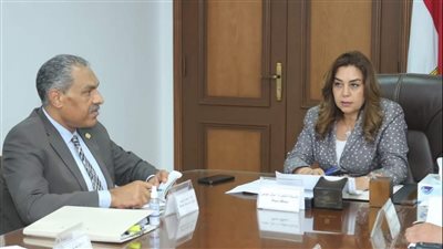 محافظ دمياط تشدد على تكثيف الجهود لرفع الإشغالات والتصدي للمخالفات والاهتمام بالنظافة