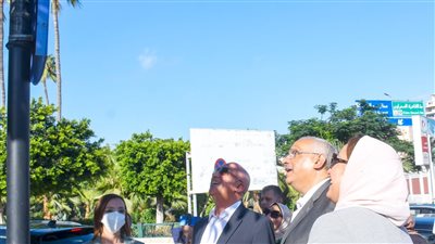 محافظ الإسكندرية يدشن مبادرة 