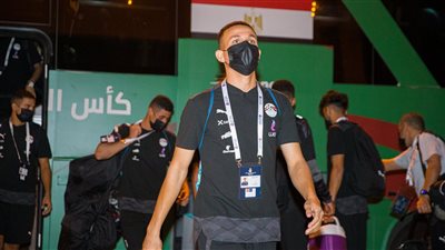 كأس العرب للشباب.. وصول لاعبي منتخبي مصر وعمان لملعب المباراة| صور