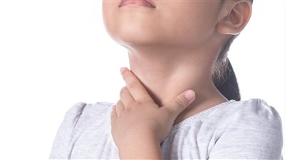 علاج التهاب الحلق الشديد بالأعشاب الطبيعية 