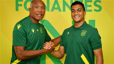 نانت الفرنسي يقدم مصطفى محمد رسميا| صور 