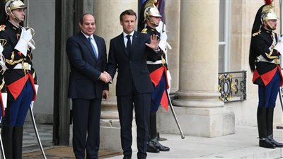 السيسي: نتطلع لتعظيم التنسيق والتشاور مع فرنسا بشأن مختلف الملفات السياسية والأمنية والاقتصادية