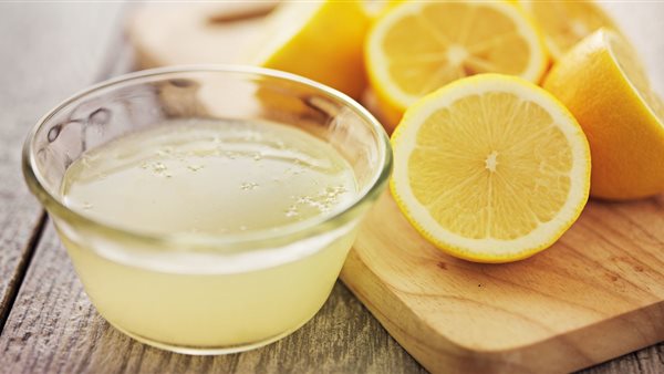 تفسير حلم شرب عصير الليمون وعلاقته بالقلق والندم