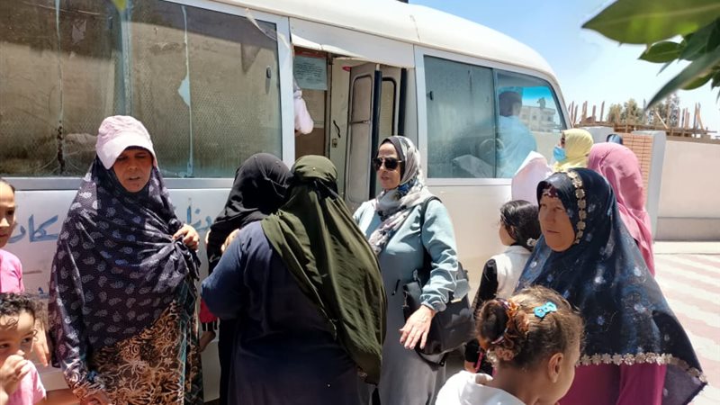 تنفيذ قافلة سكانية