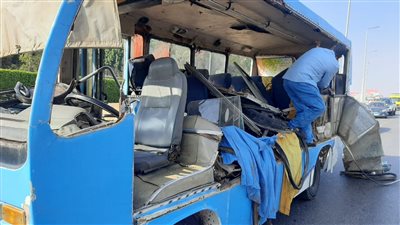 الاستماع لأقوال مصابي حادث تصادم أتوبيس وسيارة بطريق السويس الصحراوي