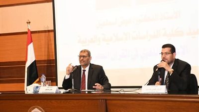 عميد كلية الدراسات الإسلامية: بقاء اللغة العربية مستمد من بقاء القرآن الكريم