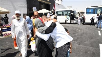 شاهد.. احتفال المفرج عنهم من مراكز الإصلاح والتأهيل بمناسبة ذكرى ثورة يوليو