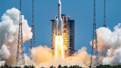 كوريا الشمالية تطلق صاروخا باليستيا تجاه بحر اليابان