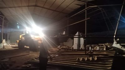 إزالة 3 جمالونات بدون ترخيص في أبو النمرس | صور