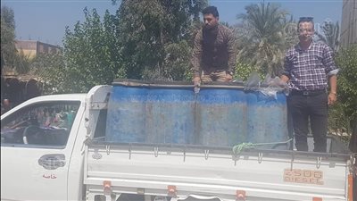 التحفظ على 1200 لتر لبن غير صالح للاستهلاك الآدمي ببني سويف