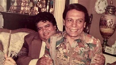 من بينهم الزعيم.. صور نادرة من حياة الموسيقار حسن أبو السعود