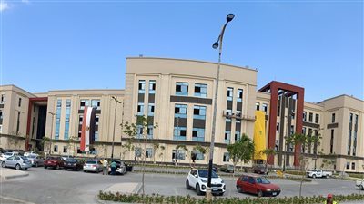 يوم تعريفي لبرامج كليات جامعة المنصورة الجديدة بنادي النيل بالدقهلية