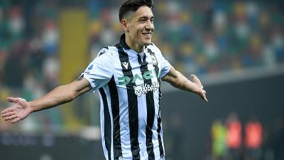 الأرجنتيني مولينا يصل إسبانيا تمهيدا لانتقاله إلى أتلتيكو مدريد