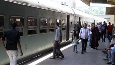 ربط نفسه.. الأمن يكشف مفاجآت في العثور على جثة مواطن مقيد بجنزير على شريط السكة الحديد 