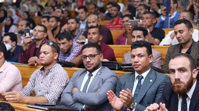 بسبب كورونا.. نقيب محامين أسيوط يطالب بإعادة النظر في نسبة حضور معهد المحاماة