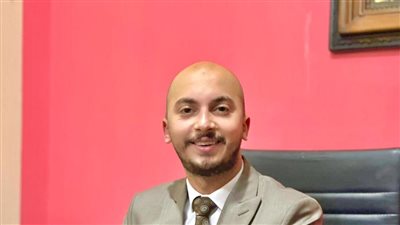 زوجة في دعوى خلع: هددني بفيديوهات صورها أثناء العلاقة الحميمة