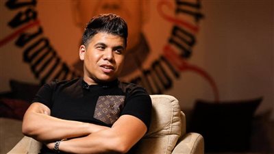 عمر كمال يعترف بسرقة مقطع من 