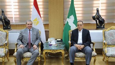 محافظ الشرقية يستقبل وزير القوى العاملة