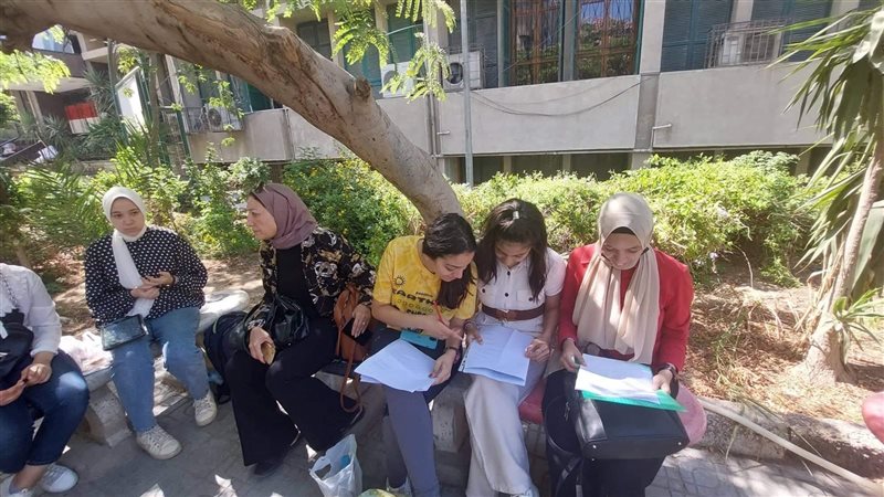 طلاب الثانوية العامة