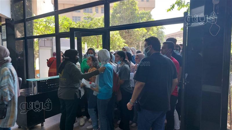 طلاب الثانوية العامة