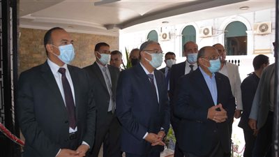 وزير التنمية المحلية يتفقد وحدة المتغيرات المكانية لمحافظة المنيا | صور 