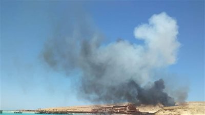 السيطرة على حريق بجزيرة جفتون في الغردقة