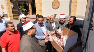 صكوك الطعام.. توزيع 9 أطنان لحوم على الأسر الأولى بالرعاية في الدقهلية
