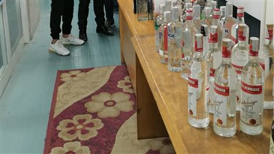 مكافحة التهرب الجمركي بالقاهرة تضبط خمورا غير خالصة الضرائب والرسوم