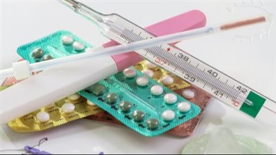  دراسات تكشف الآثار الجانبية لاستخدام موانع الحمل في علاج حب الشباب