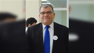 عميد زراعة القاهرة يحسم الجدل بشأن خلط لحوم الحمير والخنازير في البرجر