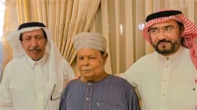 قصة عامل مصري احتفى به السعوديون فى حفلة وداع بعد 40 سنة من العمل