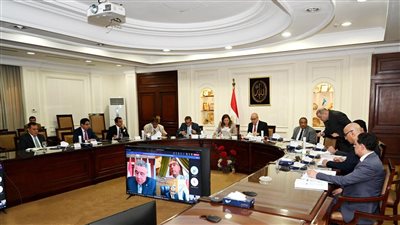 وزير الإسكان يبحث مع هيئة التنمية السياحية مواقف الشركات المتعثرة