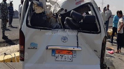 مصرع وإصابة 10 أشخاص في انقلاب ميكروباص بالصحراوي الشرقي ببني سويف