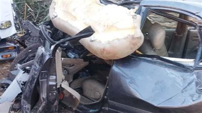 كان نفسي أشوفك يا صاحبي.. النواورة بأسيوط تودع 3 من أبنائها في حادث سير 