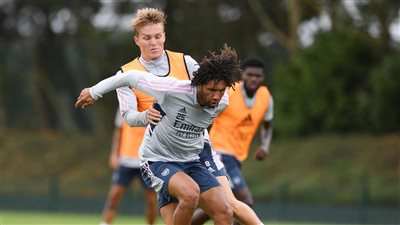 النني على مقاعد البدلاء.. تشكيل أرسنال للقاء كريستال بالاس بافتتاح الدوري الإنجليزي