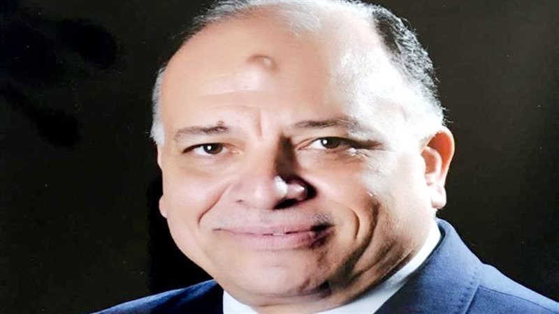 رئيس القابضة للمطارات