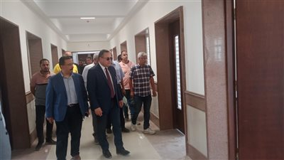 رئيس جامعة الإسكندرية يتفقد مقر الجامعة الأهلية بأبيس