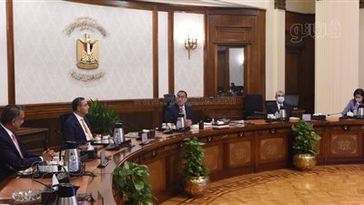 كيف تخطط مصر لتحويل المنطقة الاقتصادية لقناة السويس لمركز رائد في صناعة الهيدروجين الأخضر؟