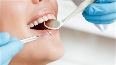 تفسير حلم سقوط الأسنان في المنام وعلاقته بالحصول على الكثير من الأموال 