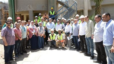 محافظ أسيوط يتفقد أعمال إنشاء مجمع خدمات المواطنين بقرية بني شقير 