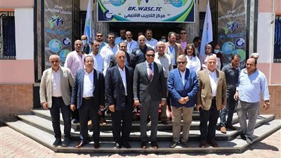 رئيس القابضة للمياه يتفقد مركز خدمة عملاء طلخا والخط الساخن ومركز التدريب الإقليمي